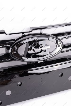 Решетка LADA Vesta NG радиатора средняя (черный лак) Lada