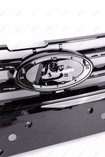 Решетка LADA Vesta NG радиатора средняя (черный лак) Lada