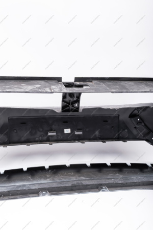 Бампер LADA Largus (FL) NEW передний с буксирной проушиной крашеный в цвет 221 Ледниковый (Белый) Lada