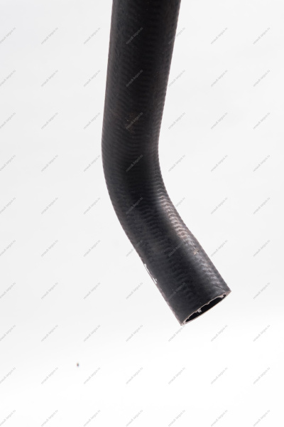 Шланг отводящий радиатора охлаждения Lada Vesta (нижний) БРТ