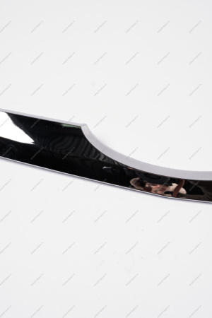 Молдинг решетки радиатора верхний под покраску LADA Largus ( Полад г Тольятти) Lada