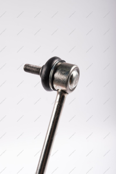 Стойка переднего стабилизатора поперечной устойчивости с шарниром в сборе LADA Vesta PILENGA