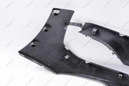 Накладка переднего бампера правая без отвер. под датчик слепой зоны в цвет 691 Платина (Серебристый) LADA Vesta SW Cross NG Lada