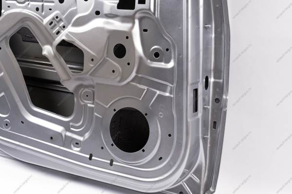 Дверь LADA Largus задняя левая (глухая) крашеная (без отв. под молдинг) 624 Серое плато Lada