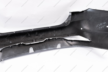 Бампер задний с 6 отверстиями под датчики системы парковки в цвет 221 Ледниковый (белый) LADA Vesta FL Lada