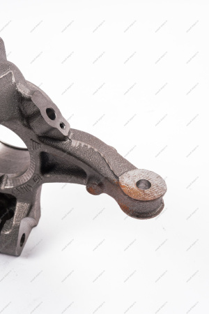 Кулак поворотный передний правый с АБС LADA XRAY Renault