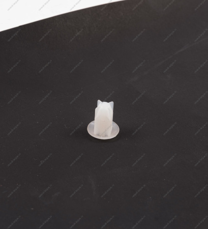 Клипса RENAULT Sandero Stepway/Vesta порога/молдинга Renault