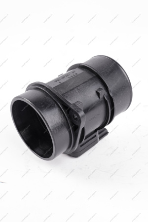 Датчик расхода воздуха Renault Duster Renault