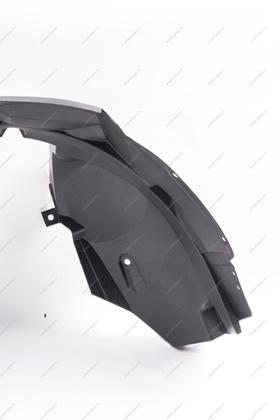 Подкрылок RENAULT DUSTER 17- перед.лев. Polcar