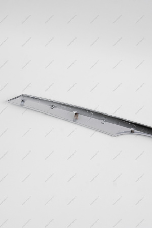 Молдинг решетки радиатора верхний (хром) LADA Largus Россия