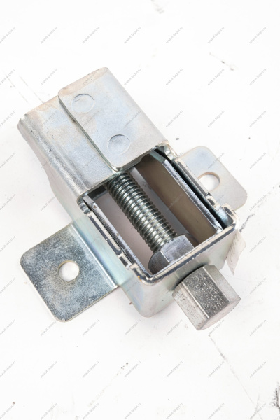 Фиксатор запасного колеса LADA Largus/Лада Ларгус Renault