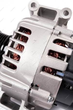 Генератор LADA Vesta 120А (тип VALEO) CARTRONIC