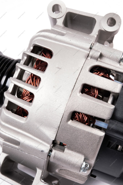 Генератор LADA Vesta 120А (тип VALEO) CARTRONIC