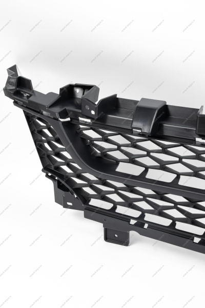 Решетка переднего бампера нижняя LADA Largus (FL) NEW Lada