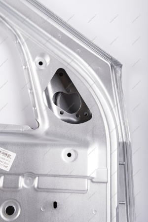 Дверь передняя левая LADA Largus/Лада Ларгус крашеная (с отв. под молдинг) 691 Платина (Серебристый Lada