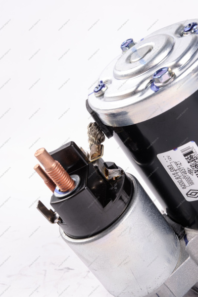 Стартер LADA Largus 8 кл двигат K7M Renault