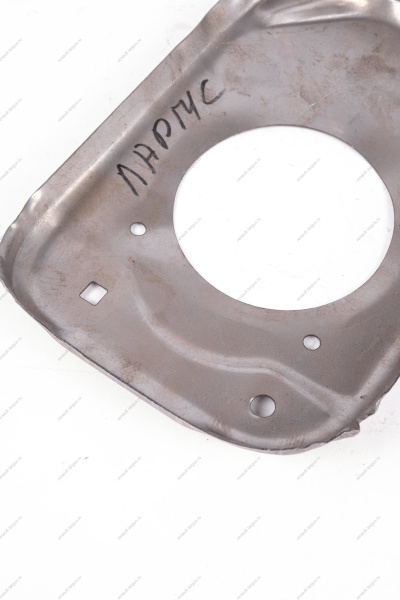 Рамка люка наливной горловины LADA Largus ремонтная Тольятти