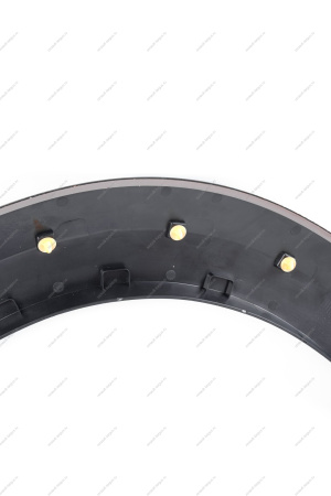 Облицовка LADA Largus Cross (FL) NEW переднего крыла правая Lada