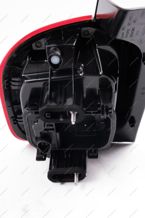 Фонарь RENAULT Duster 2021- правый Renault