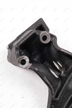 Кронштейн правой опоры двигателя 21129 (P4M) LADA Vesta Lada