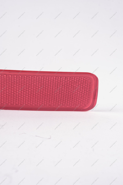 Катафот заднего бампера LADA Largus/Лада Ларгус левый (плас) Renault