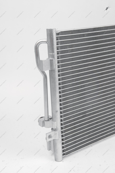 Болт крепления правой опоры подвески двигателя верхний М10* 84*1.5 Lada Vesta Lada