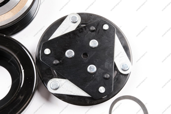 Муфта в сборе LADA Largus для компрессора 926000097R (подшипник NSK) CMA2