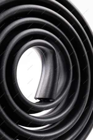 Уплотнитель проема передней правой/левой двери Lada Largus (БРТ) Lada