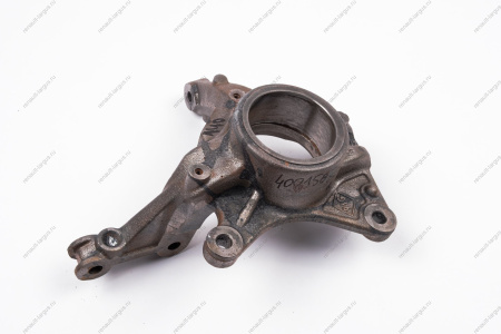 Кулак поворотный левый RENAULT Duster Renault