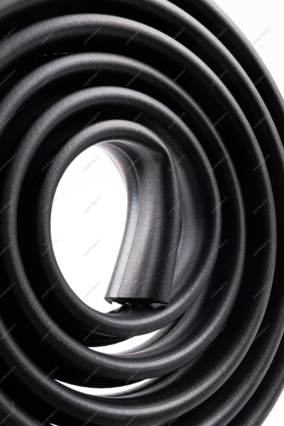 Уплотнитель проема передней правой/левой двери Lada Largus (БРТ) Lada