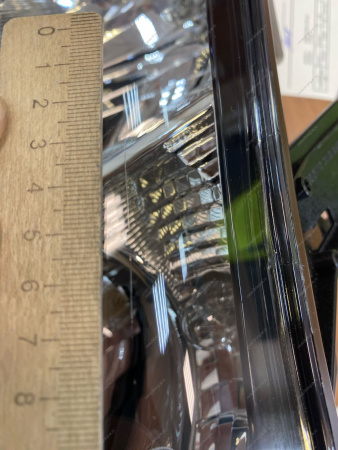 УЦЕНКА Фара правая (лампа H7) LADA Largus (FL) NEW (отломано в углу фары направляющая) Lada