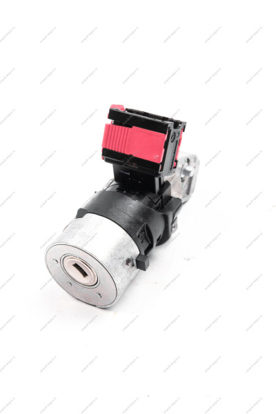 Замок зажигания LADA Vesta с цилиндрами замка двери (без 8450030224 рычага выключателя замка) к-т LD