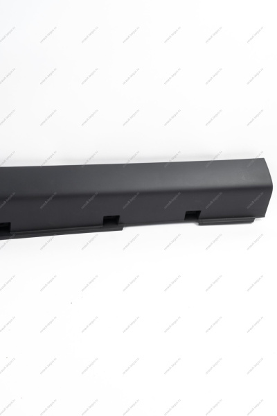 Облицовка LADA Largus Cross (FL) NEW порога правая с лентой Lada