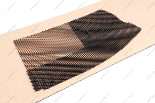 Защитная сетка радиатора LADA Xray Cross (фигурная) Дополниельное оборудование