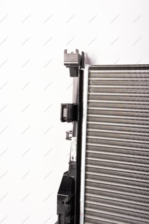 Радиатор охлаждения LADA XRAY/Vesta / Largus FL/RENAULT Logan 2014- (авто с кондиц) Lada