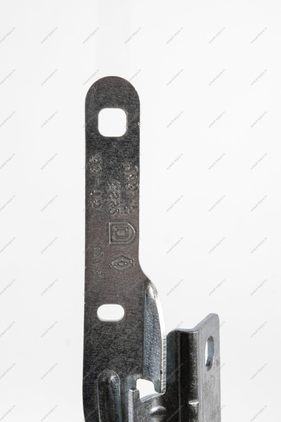 Петля капота левая LADA Largus/RENAULT Logan 04-13 Россия