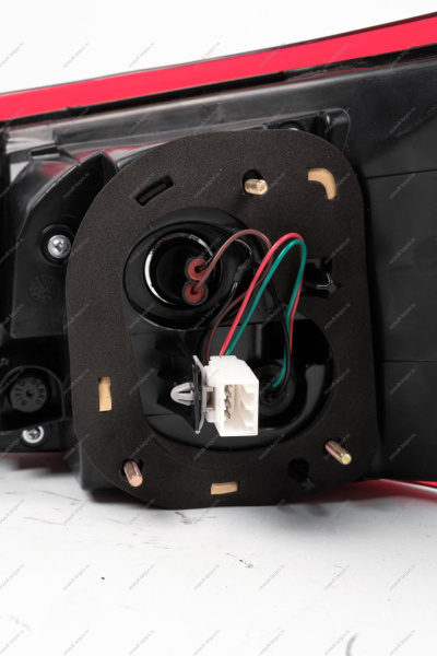 Фонарь задний наружный левый светодиодный LADA Vesta FL Россия