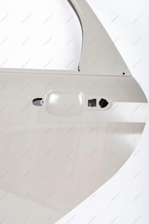 Дверь LADA Vesta (седан) задняя левая (катафорезный грунт) Lada