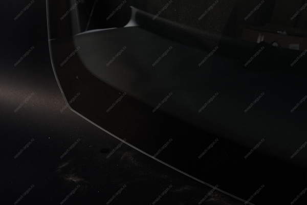 Стекло лобовое тонирован. зеленое Tinted тонирован.с держателем зеркала RENAULT Logan/LADA Largus (AGC) Lada