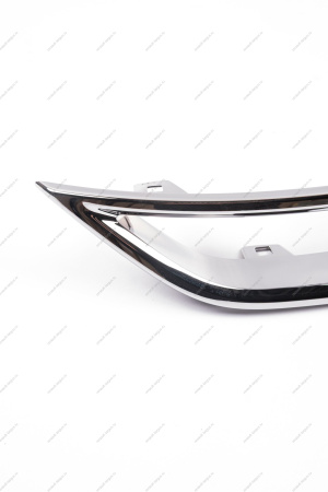 Вставка заднего бампера нижняя правая LADA Vesta SW Cross NG Lada