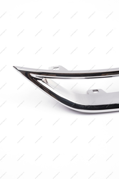 Вставка заднего бампера нижняя правая LADA Vesta SW Cross NG Lada