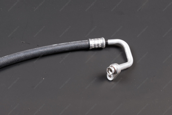 Трубопровод LADA Largus между компрессором и конденсатором для двигат. 16кл 21129 (P4M) CGA