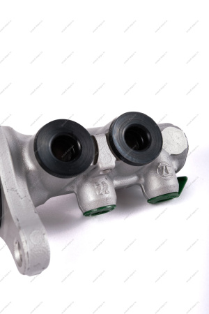 Главный тормозной цилиндр LADA Vesta Lada