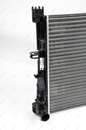 Радиатор охлаждения LADA Vesta Lada