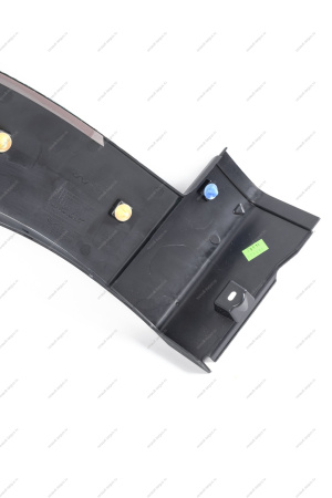 Облицовка LADA Largus Cross (FL) NEW переднего крыла правая Lada