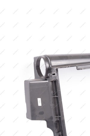 Щиток радиатора (дефлектор) на авто без кондиц. LADA Vesta Lada