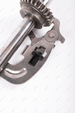 Ось заднего хода LADA Largus с промежуточной шестерней в сборе ( без упаковки) Renault