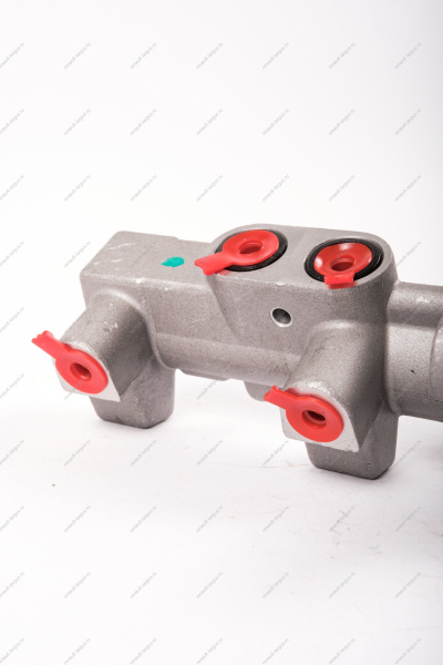 Главный тормозной цилиндр с ABSLADA Largus GALLANT