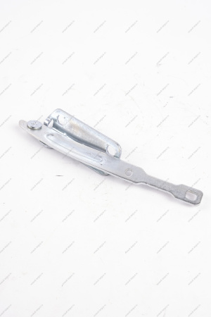 Петля капота правая RENAULT Duster/Logan/Sandero 2014- Renault