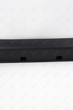 Облицовка LADA Largus Cross (FL) NEW порога правая с лентой Lada